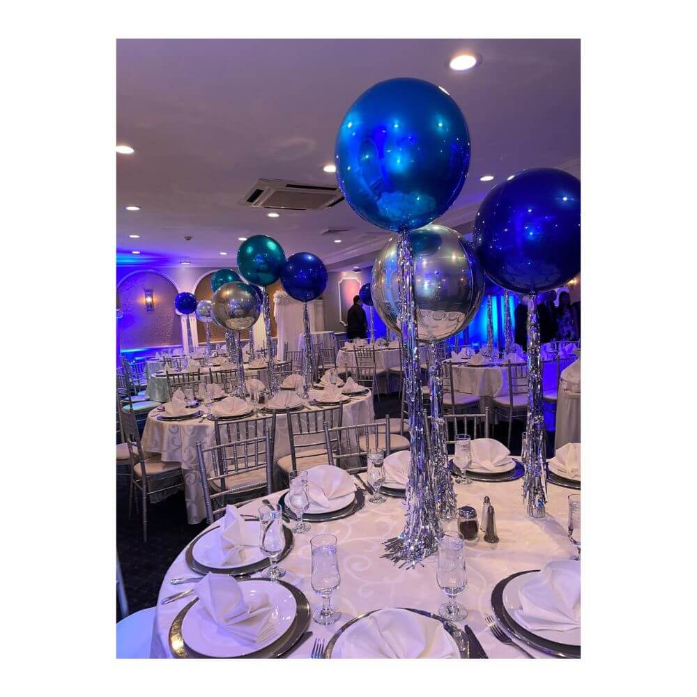 Triple Orbz With Tinsel Balloon Centerpiece